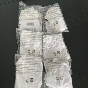 6 pairs Gap white thong underwear brand new xs